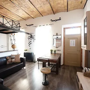 Apartment House Borgo Pio 195, Rome